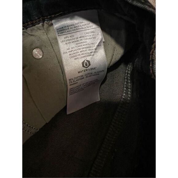 Levi Strauss & Co slim straight jeans size 37S - Picture 8 of 8